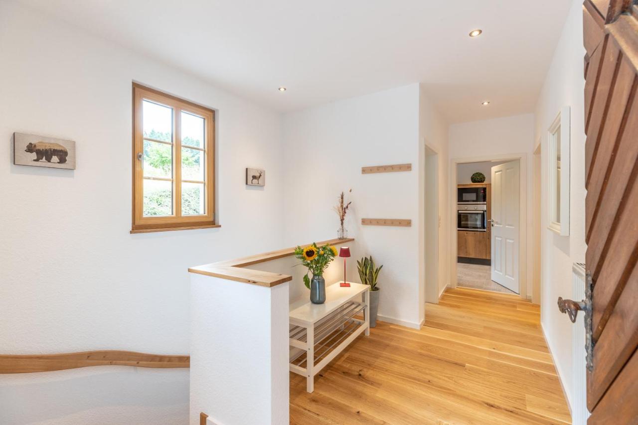 Landhaus Karbach Komplett Oder Einzelne Wohneinheiten Villa Inkl Sauna Bzw Waldhaeuschen Hirten Exterior foto