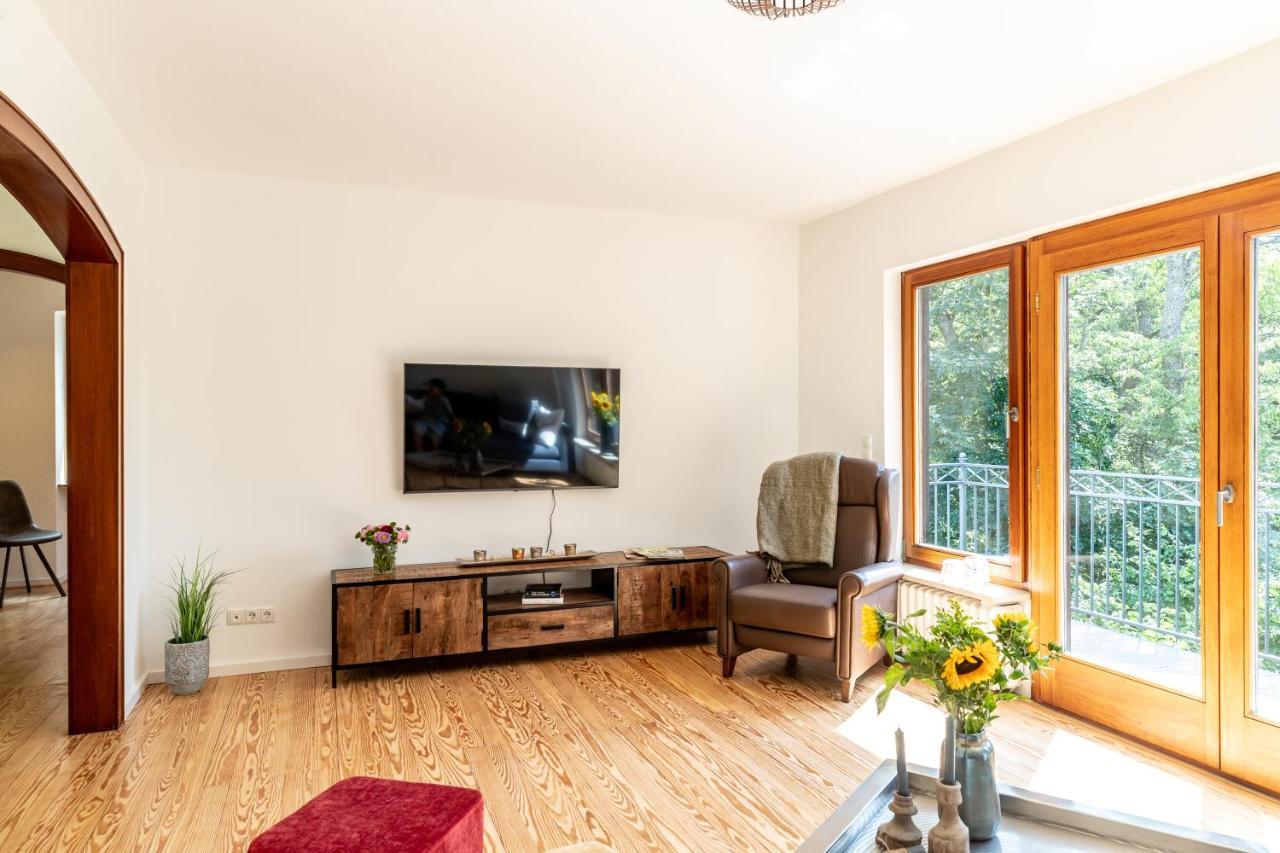 Landhaus Karbach Komplett Oder Einzelne Wohneinheiten Villa Inkl Sauna Bzw Waldhaeuschen Hirten Exterior foto